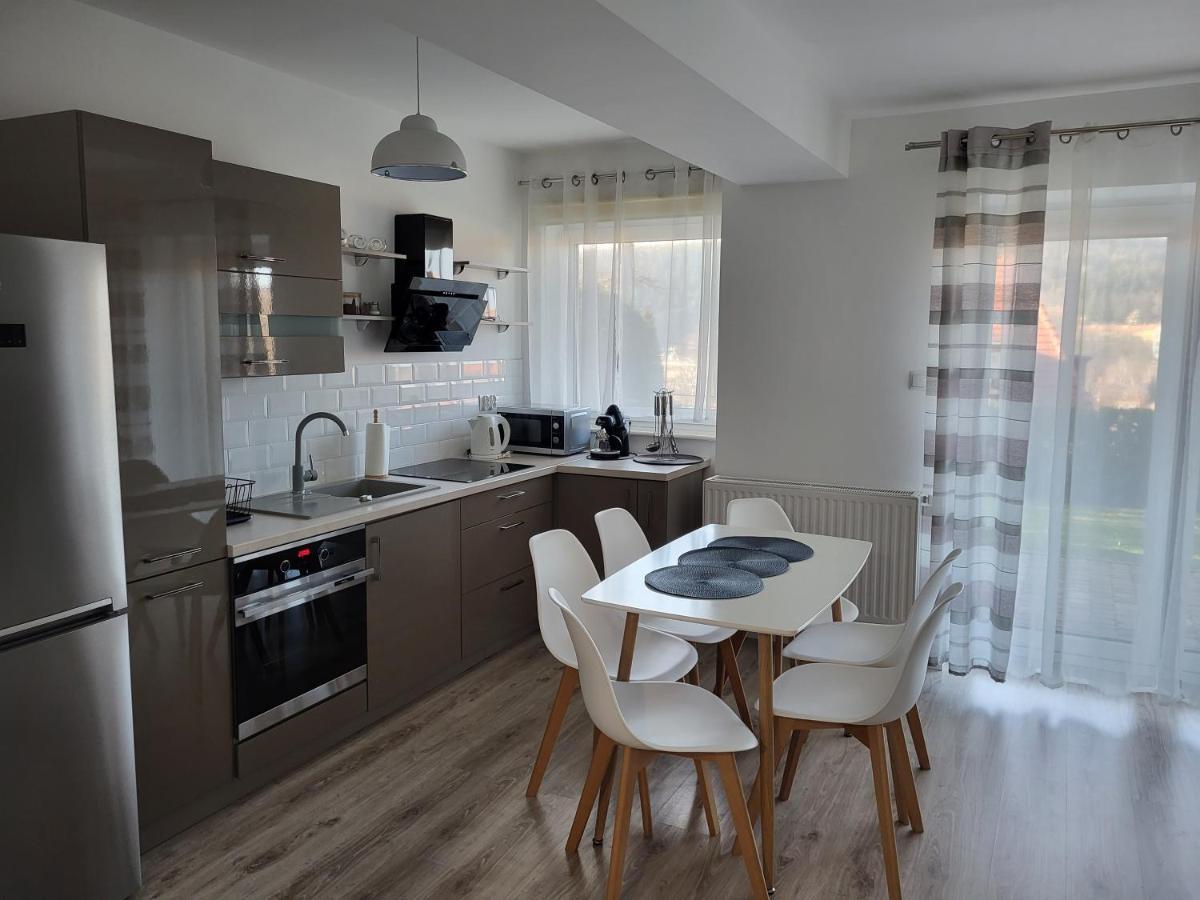 Apartament Z Widokiem-Blizej Zdroju Polanica-Zdrój Eksteriør billede