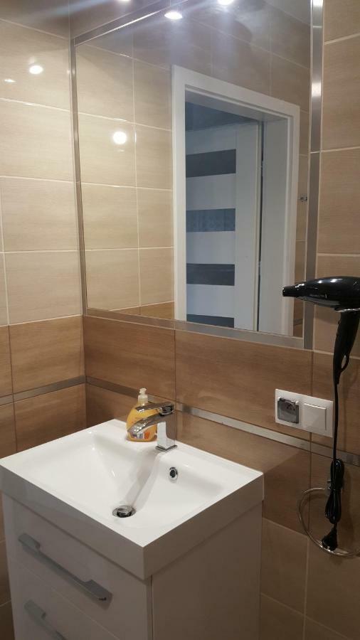 Apartament Z Widokiem-Blizej Zdroju Polanica-Zdrój Eksteriør billede